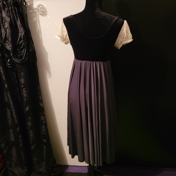 Stretchy vintage retro cos play german midi dress - Picture 2 of 3